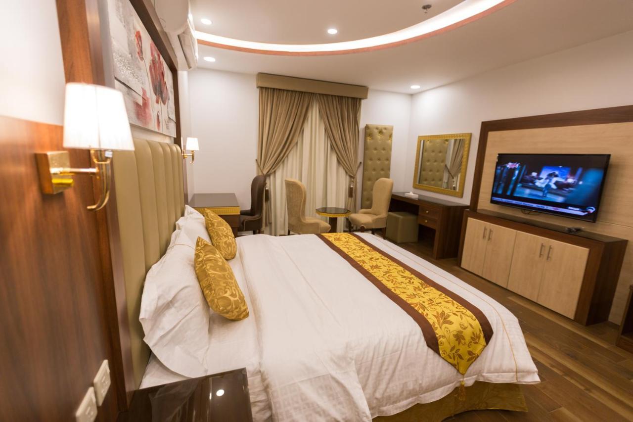 Luxury Hotel Apartments Tabuk Exteriér fotografie