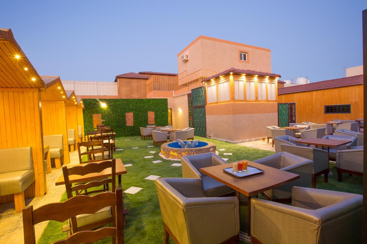 Luxury Hotel Apartments Tabuk Exteriér fotografie