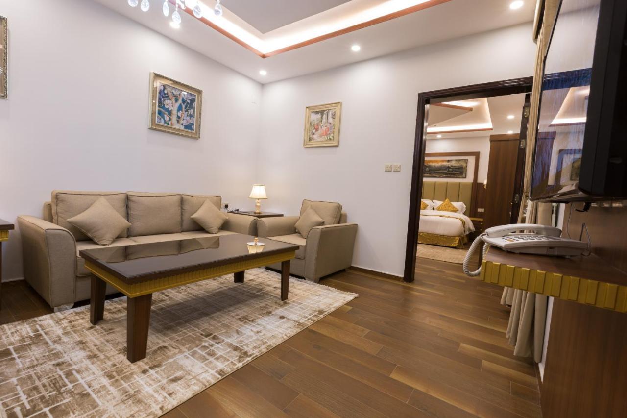 Luxury Hotel Apartments Tabuk Exteriér fotografie